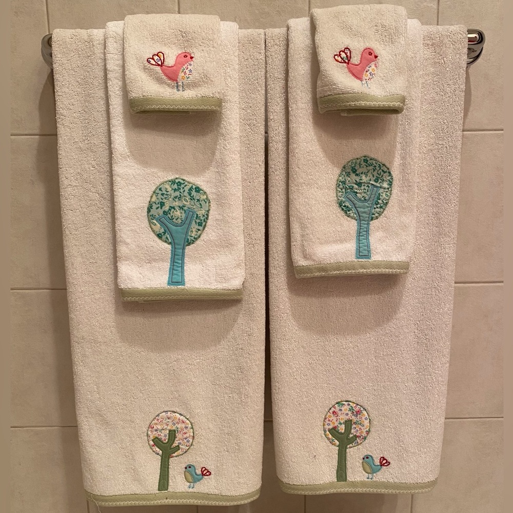 Pottery Barn Kids Haley Towels - Set of 6